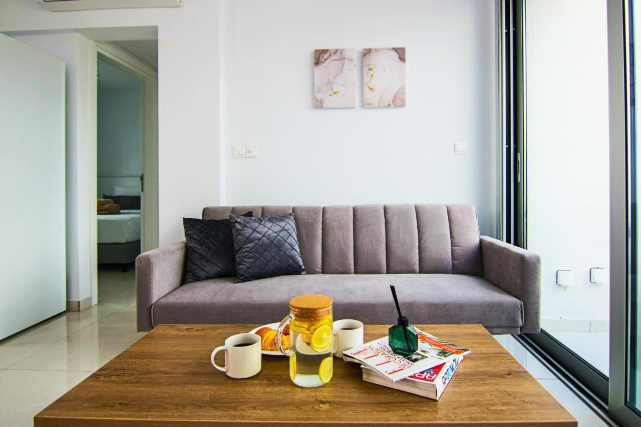 Appartamento Phaedrus Living - Seaside Executive Flat Harbour 202 Paphos Esterno foto