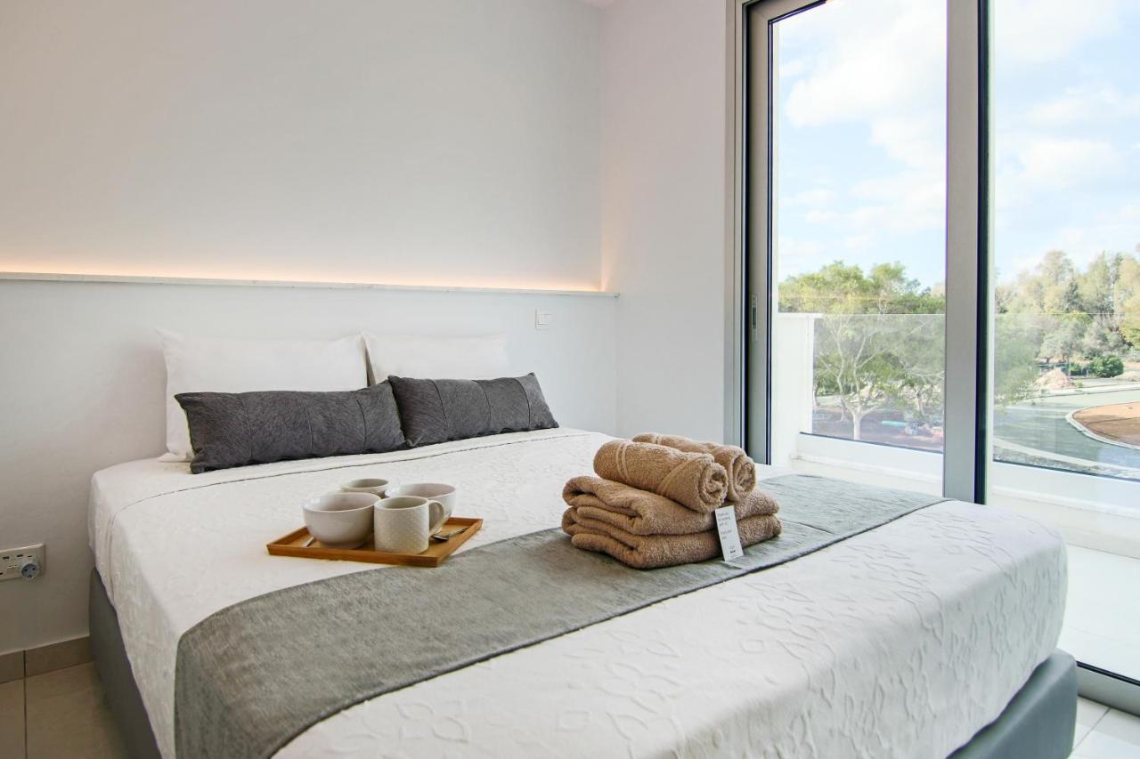 Appartamento Phaedrus Living - Seaside Executive Flat Harbour 202 Paphos Esterno foto