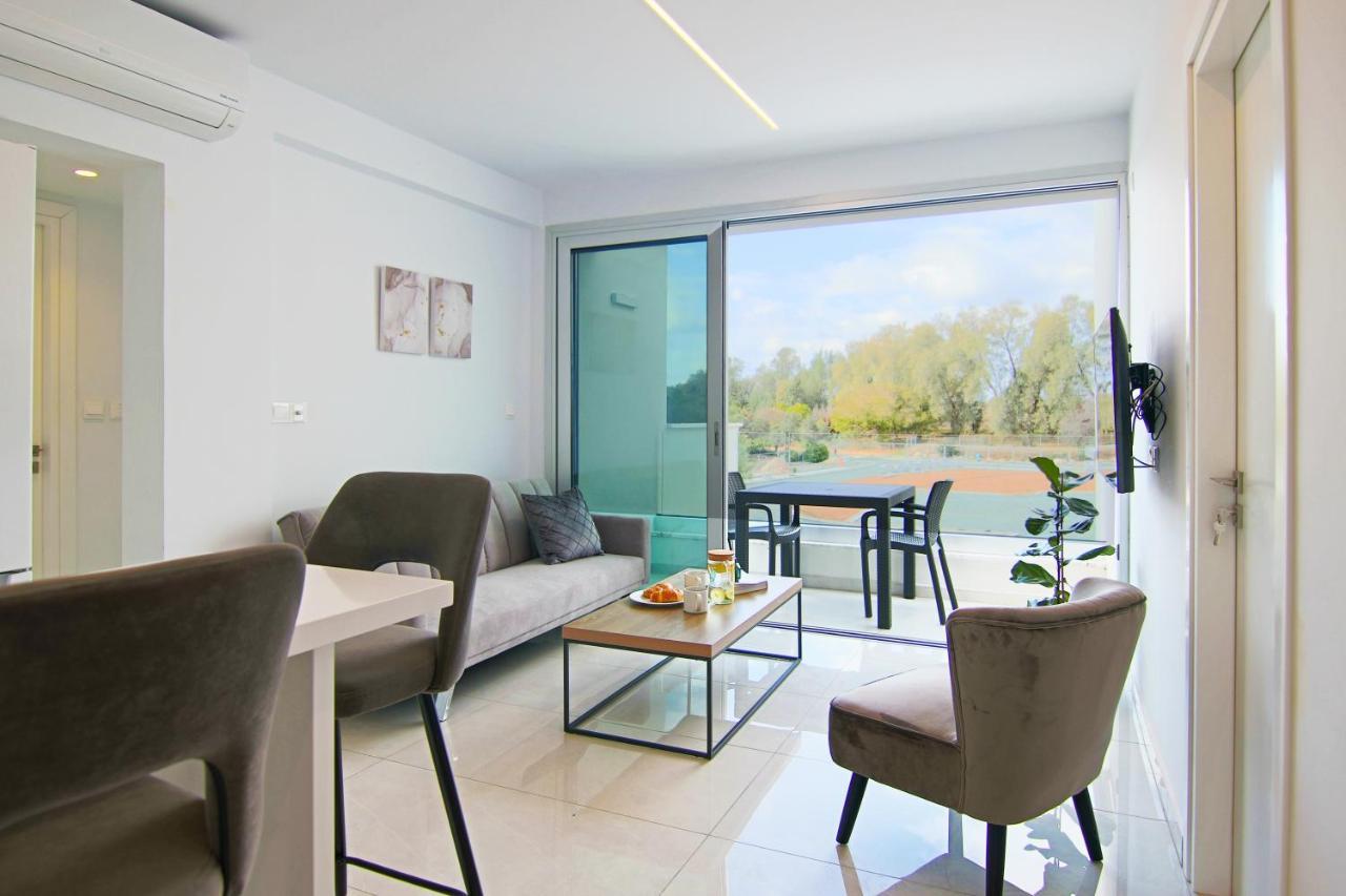 Appartamento Phaedrus Living - Seaside Executive Flat Harbour 202 Paphos Esterno foto